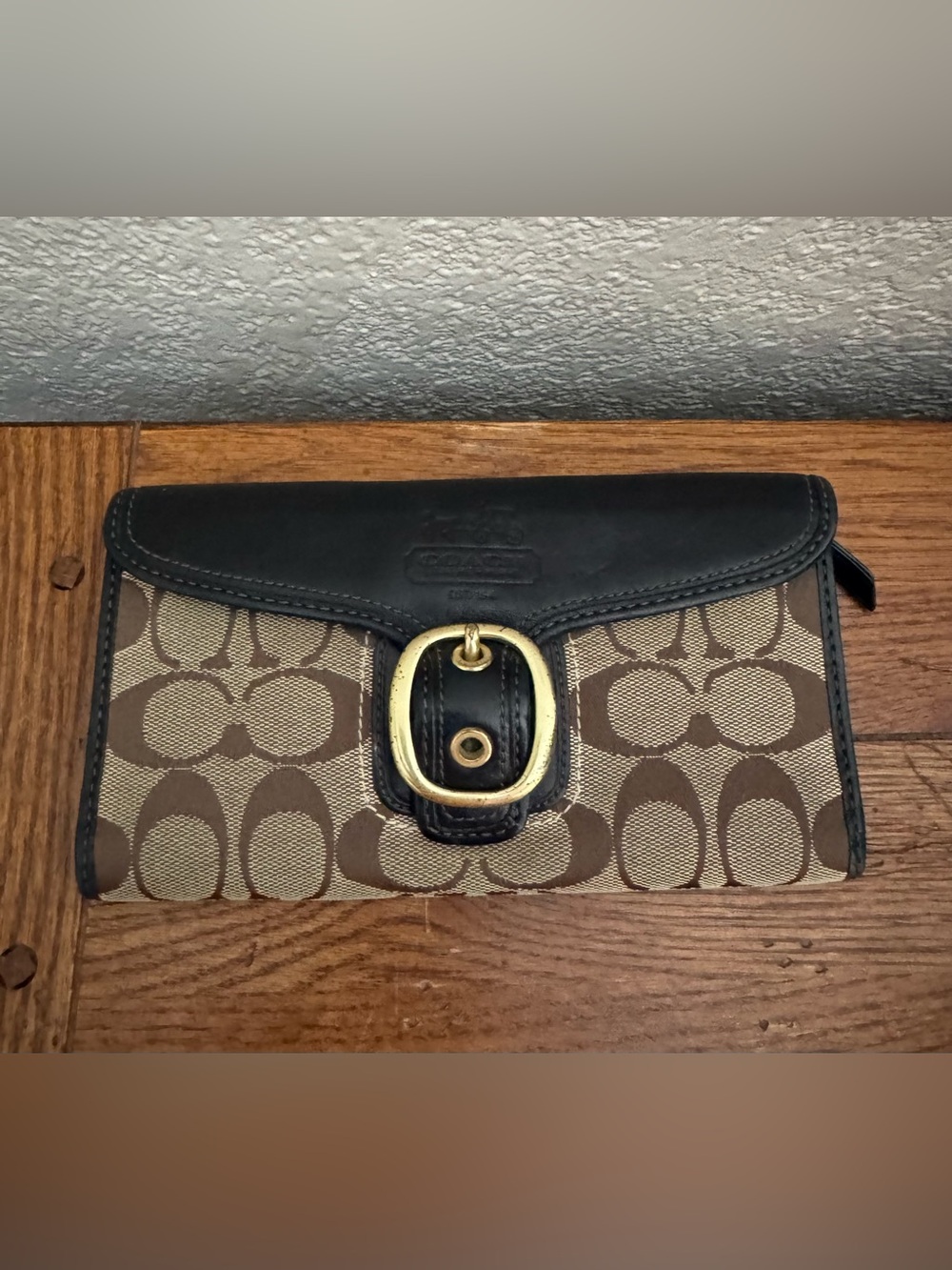 Vtg. COACH Bleecker Signature Black Khaki Leather Buckle Flap Clutch Wallet